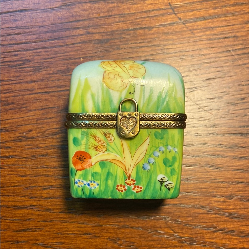 Hand-Painted Floral Limoges Box